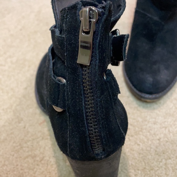 Chinese laundry booties—never worn - Picture 3 of 5